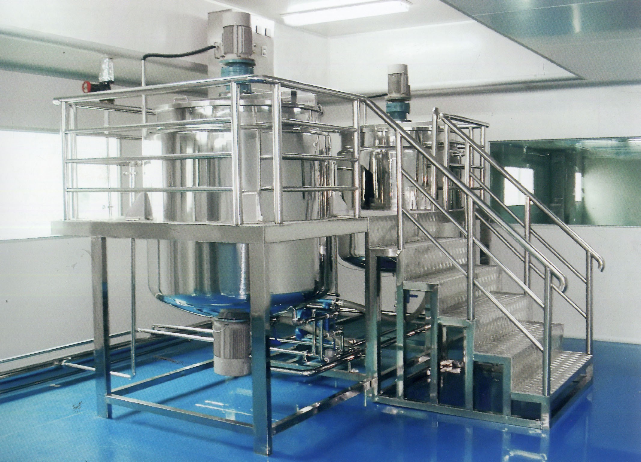 Beauty and Cosmetics Making Equipment